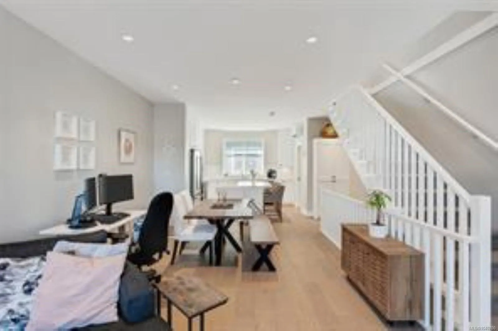 10480 Resthaven Dr