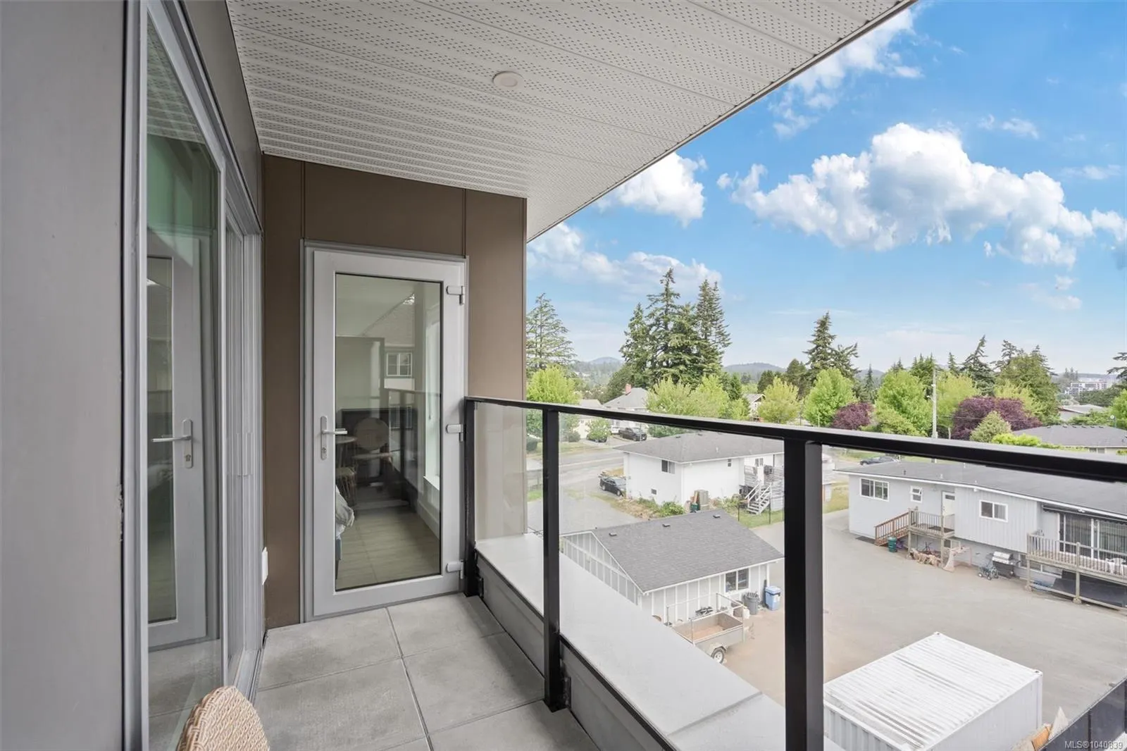 258 Helmcken Rd