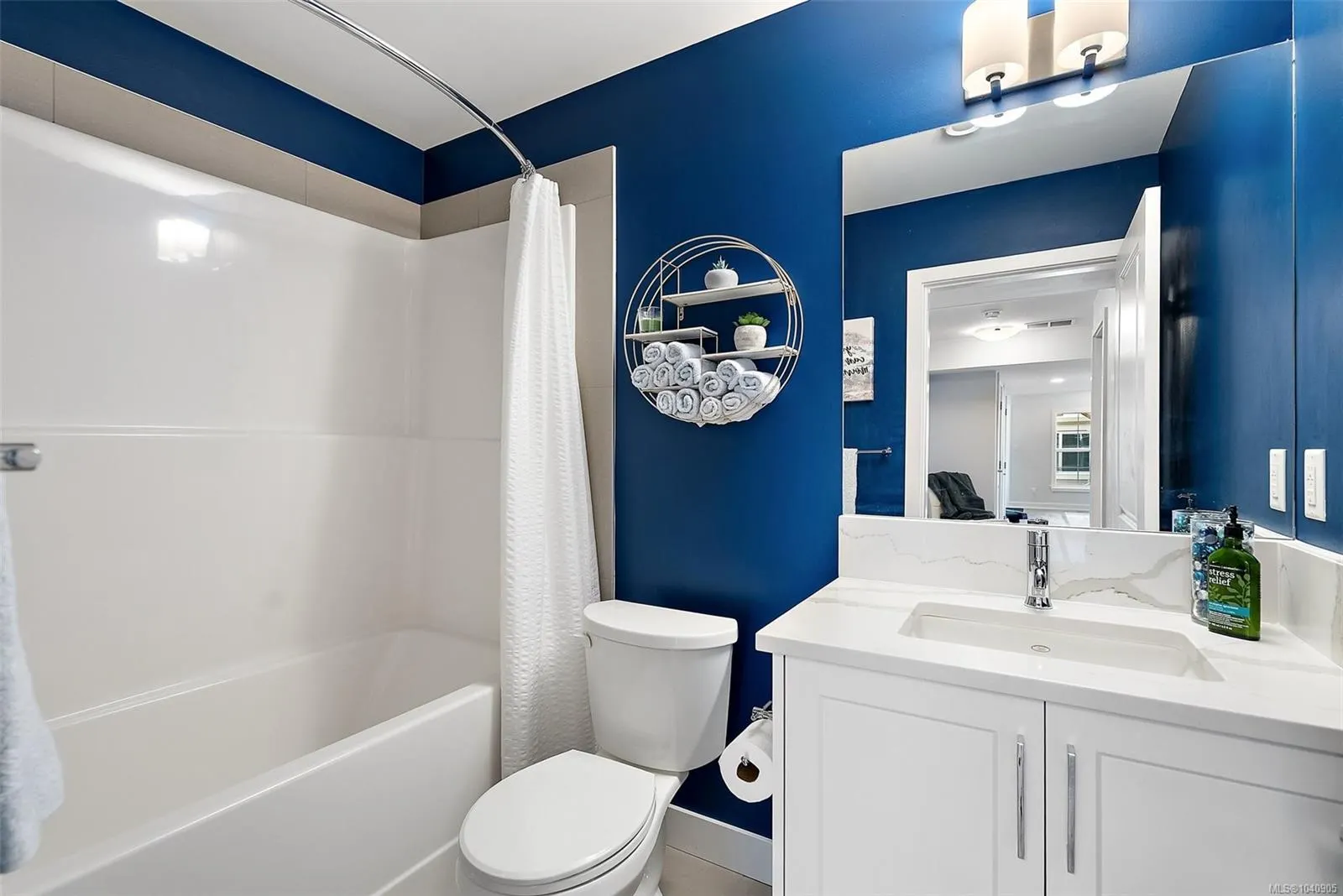 220 Caspian Dr