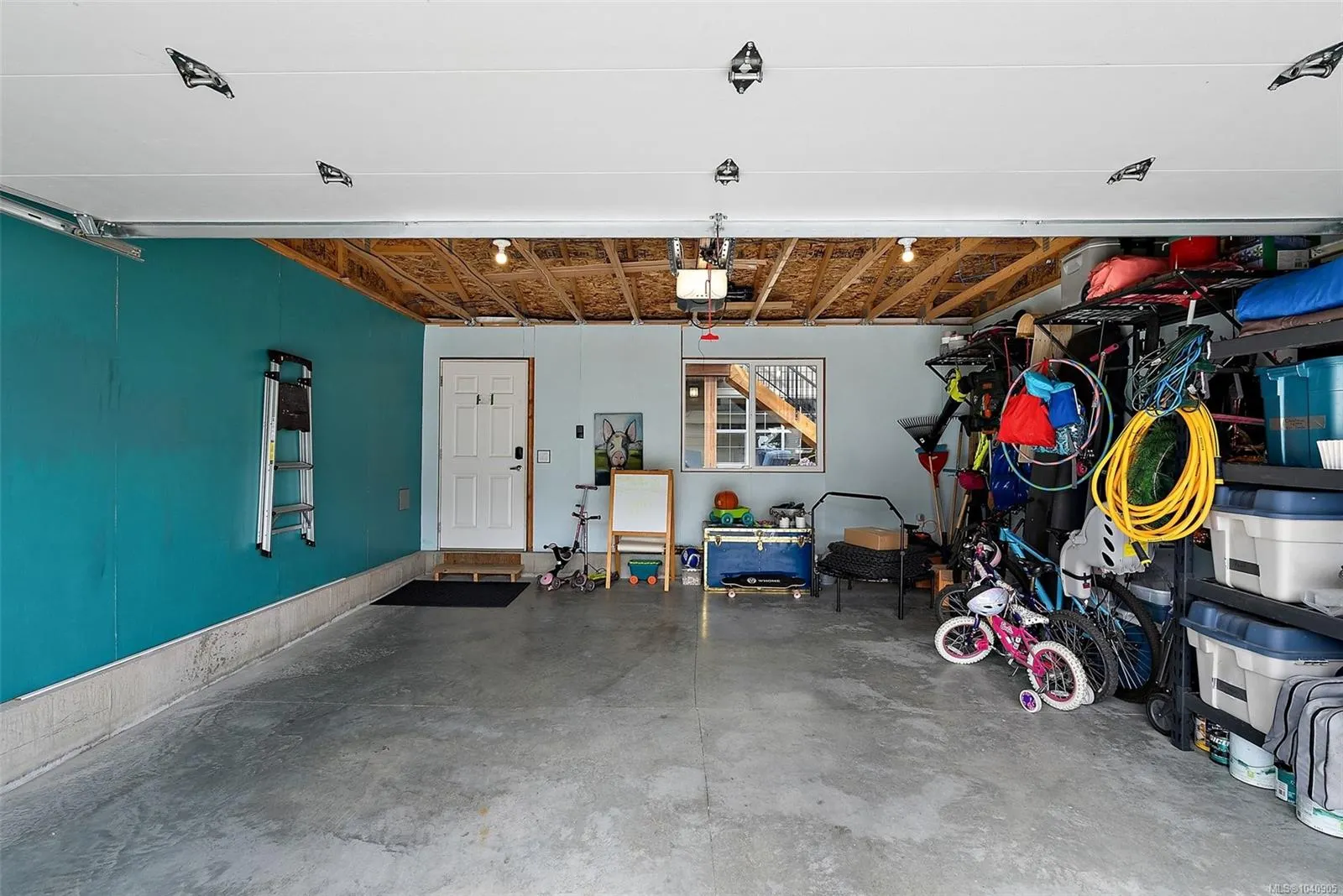 220 Caspian Dr