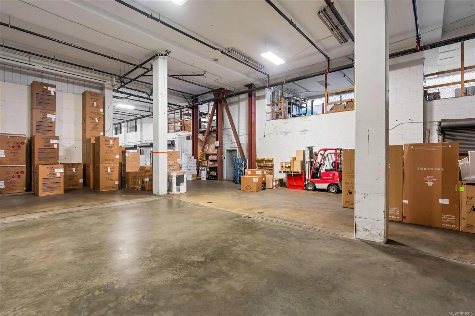 601 Boleskine Rd