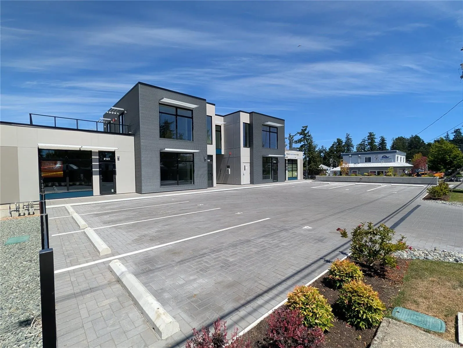 2270 Harbour Rd