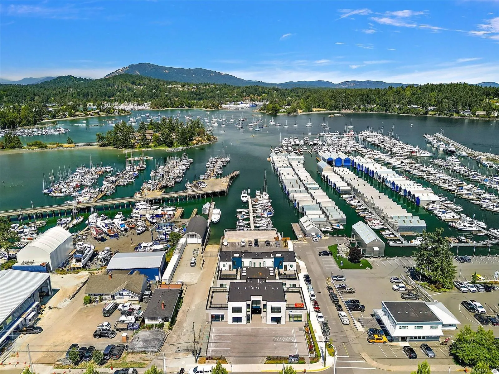 2270 Harbour Rd
