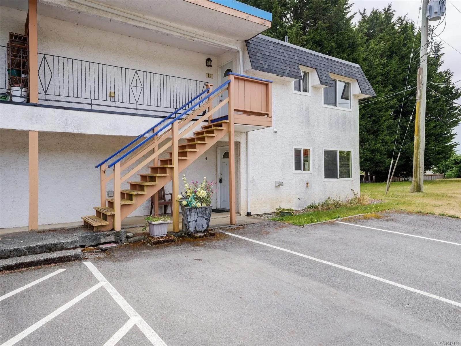 2045 Gatewood Rd