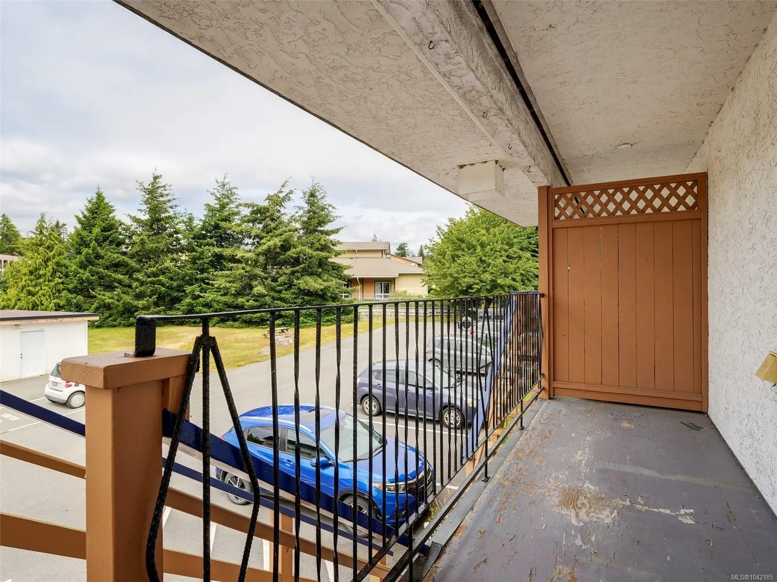 2045 Gatewood Rd