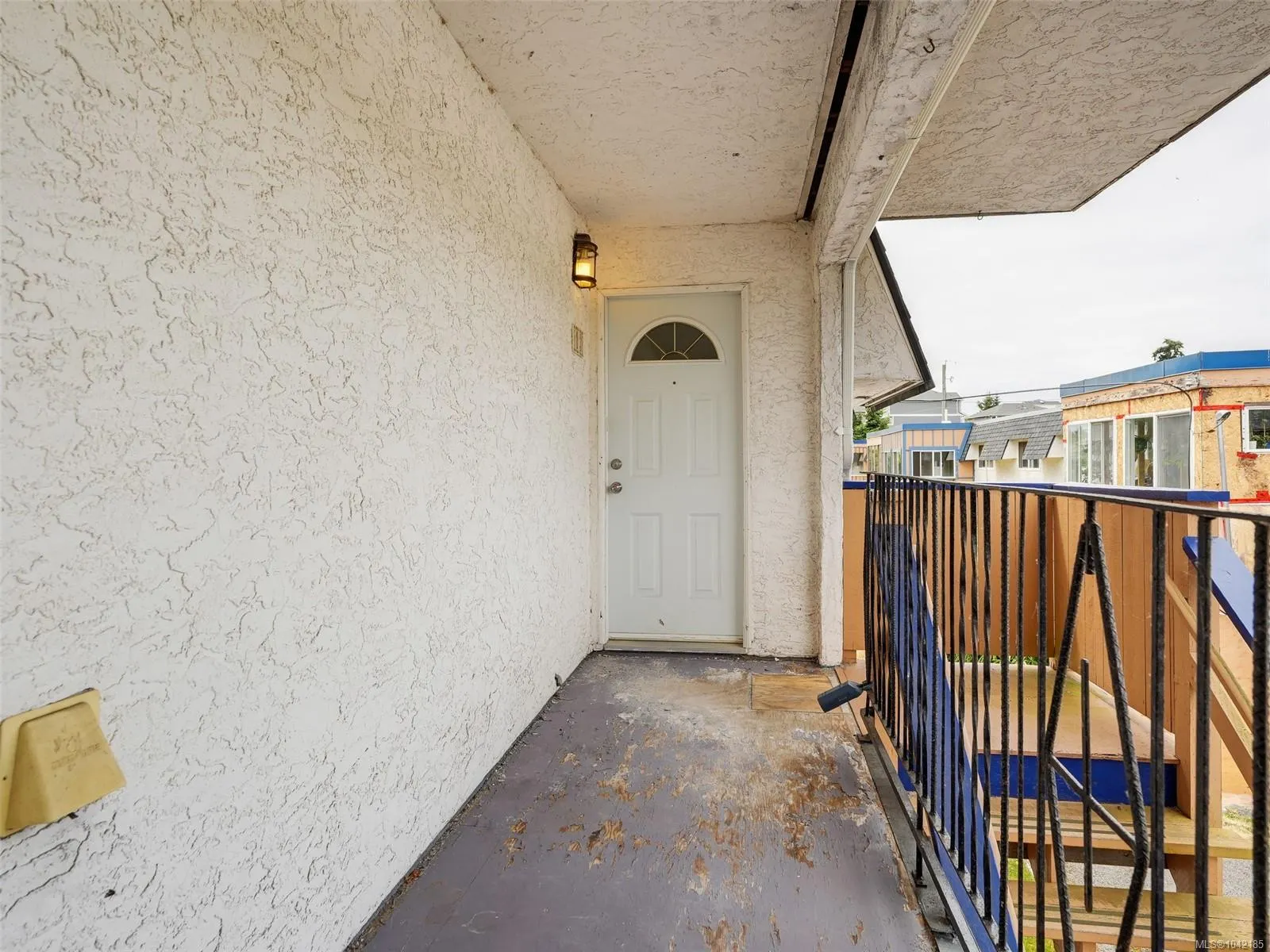 2045 Gatewood Rd