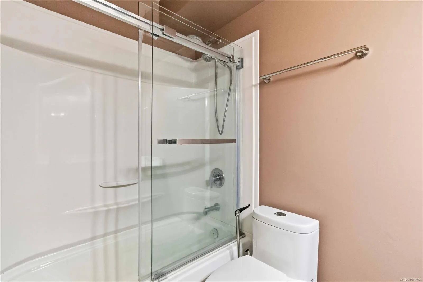 830 Esquimalt Rd
