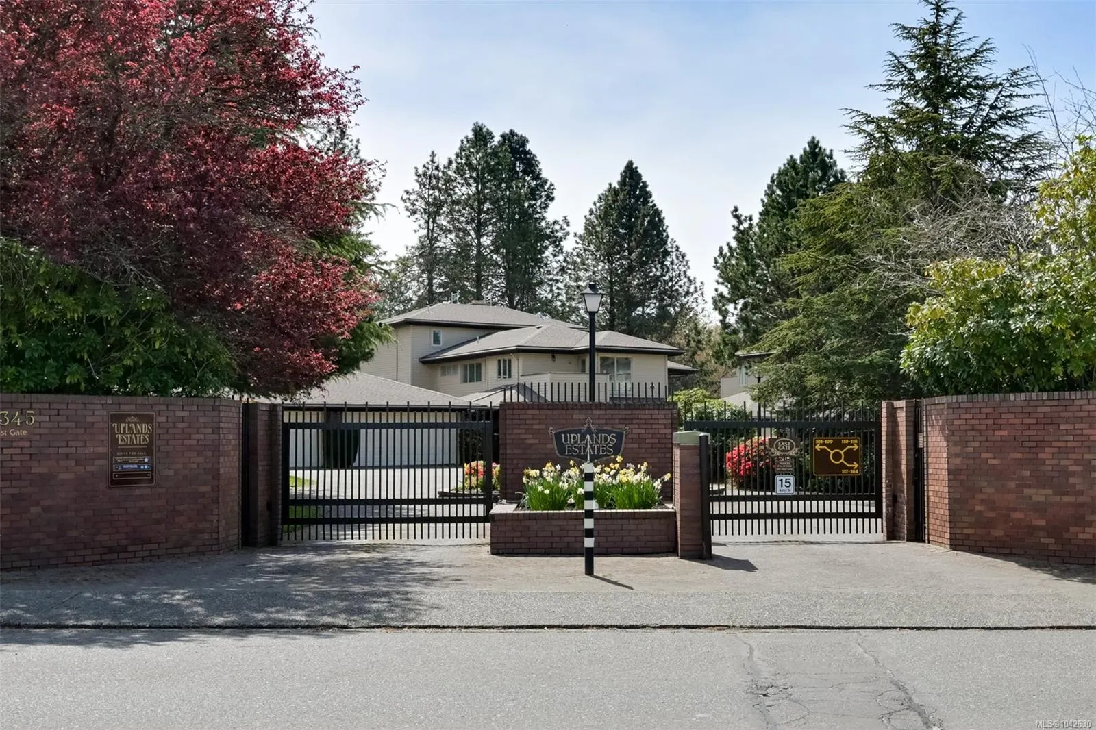 2345 Cedar Hill Cross Rd