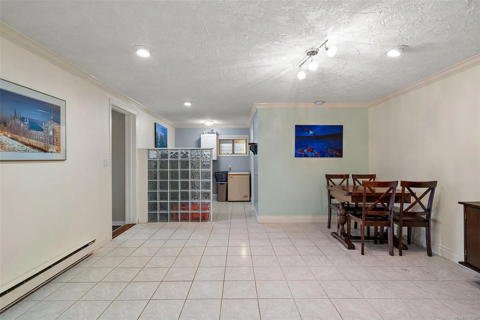 2197 Henlyn Dr
