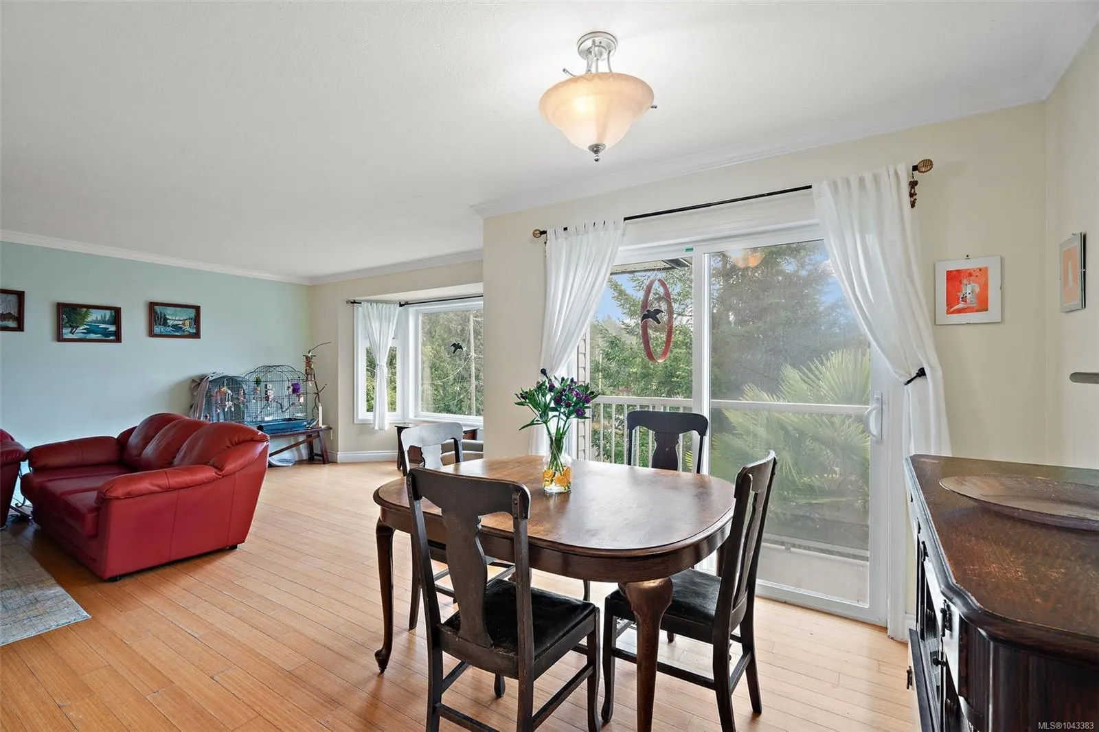 2197 Henlyn Dr