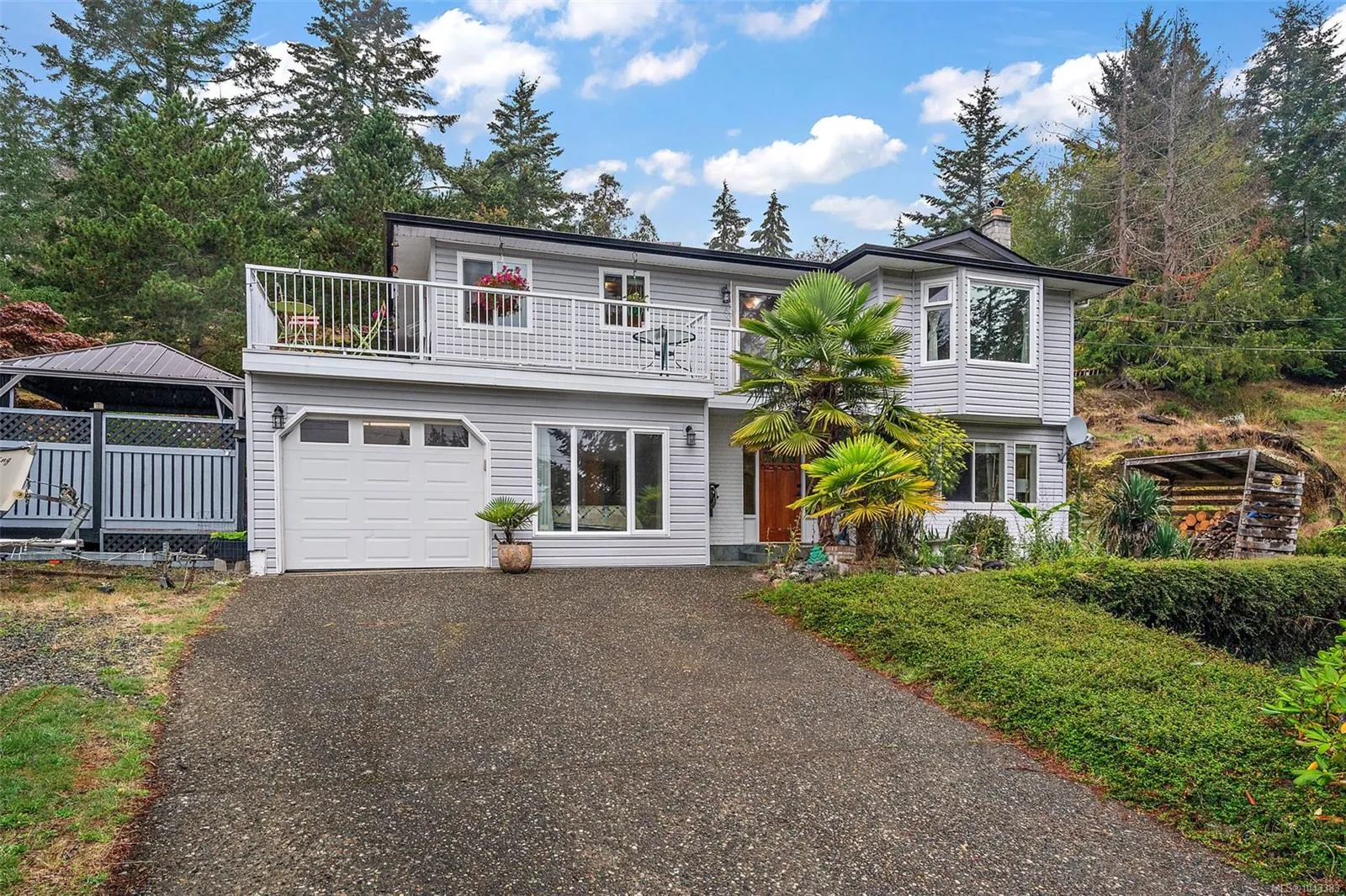 2197 Henlyn Dr