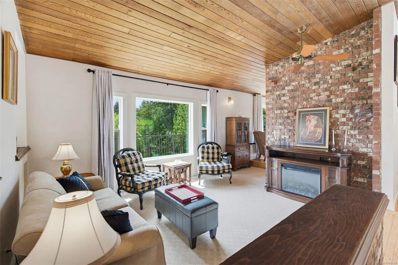 2595 Amanda Pl