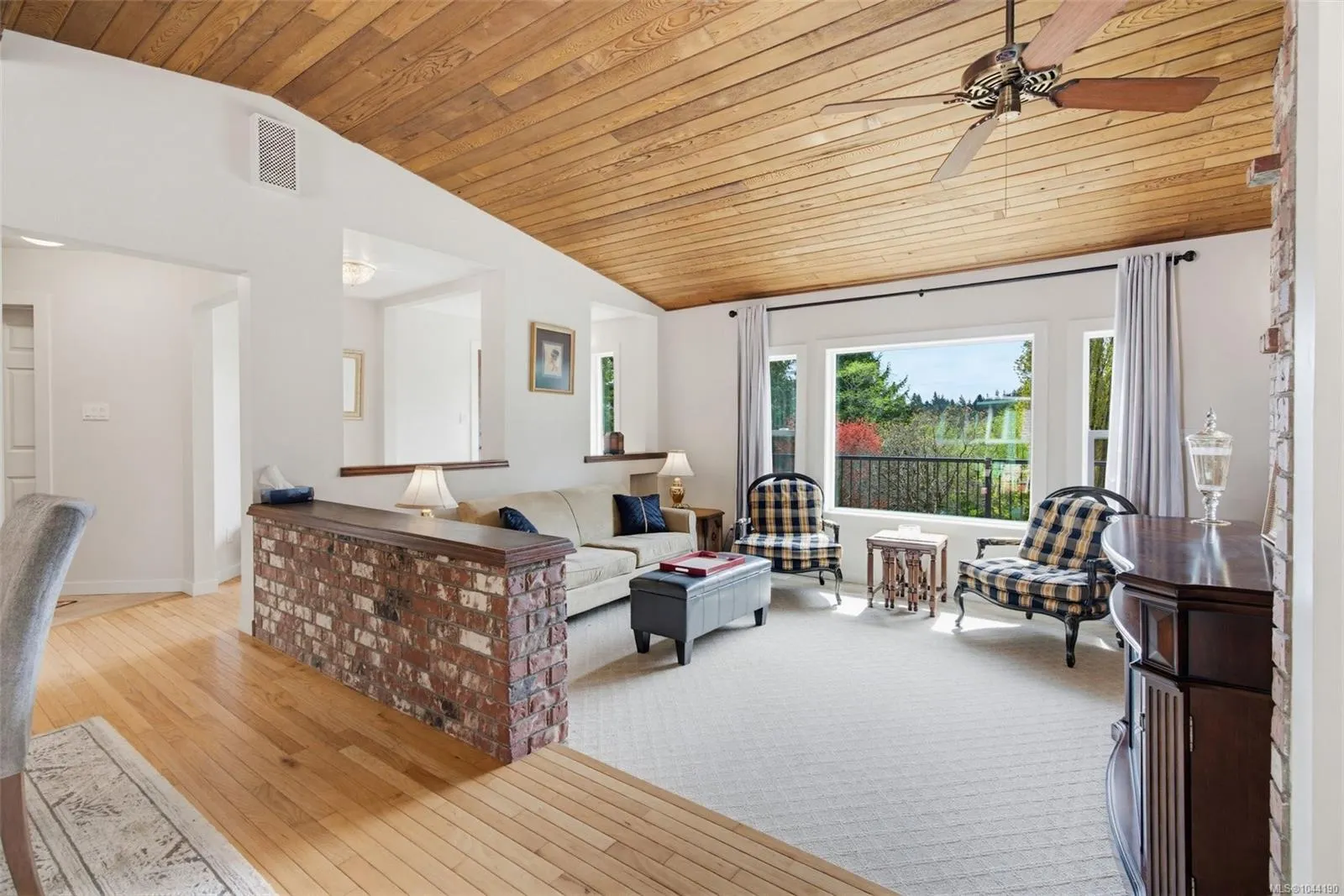 2595 Amanda Pl