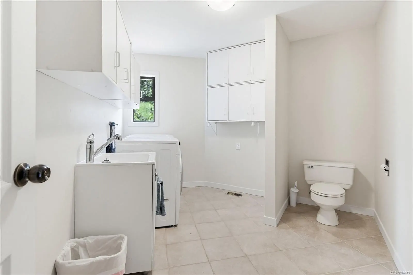 2595 Amanda Pl