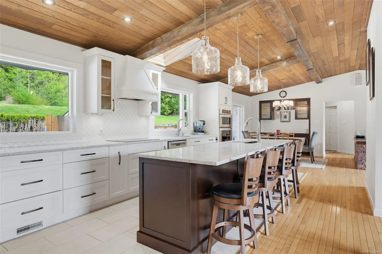 2595 Amanda Pl