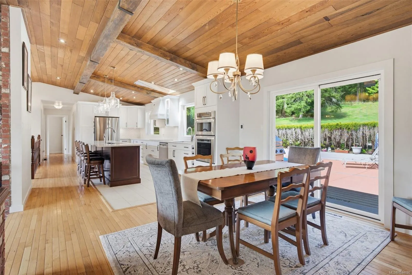 2595 Amanda Pl