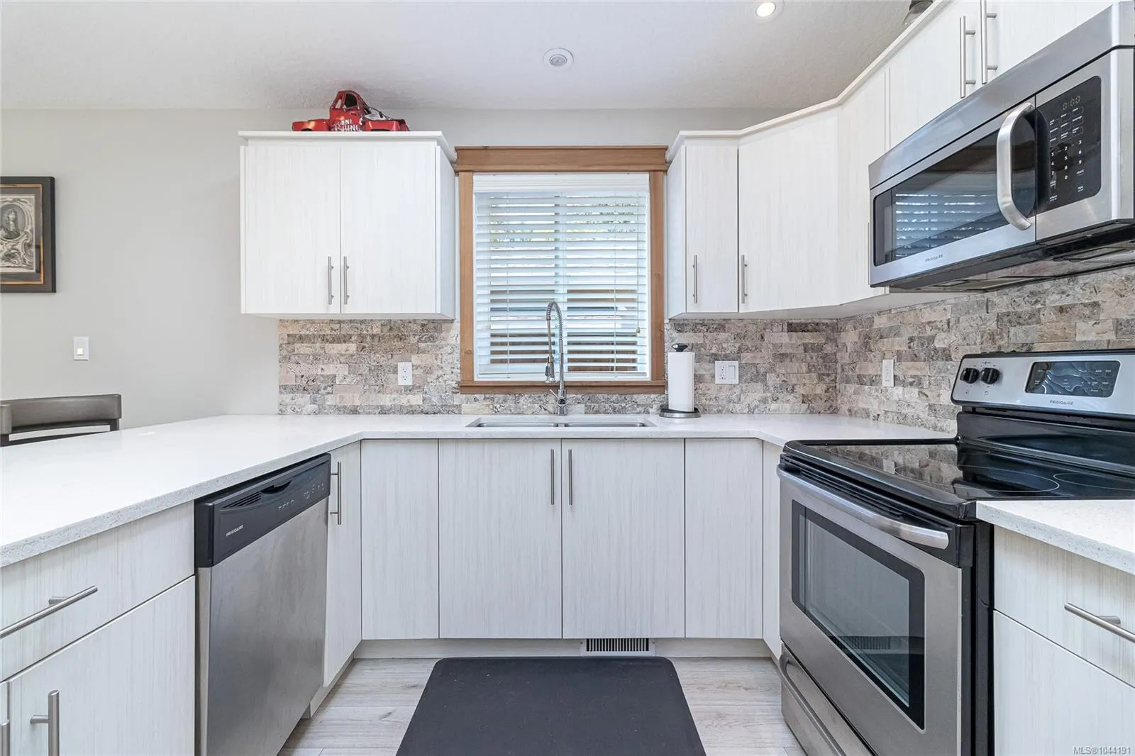 7586 Tetayut Rd