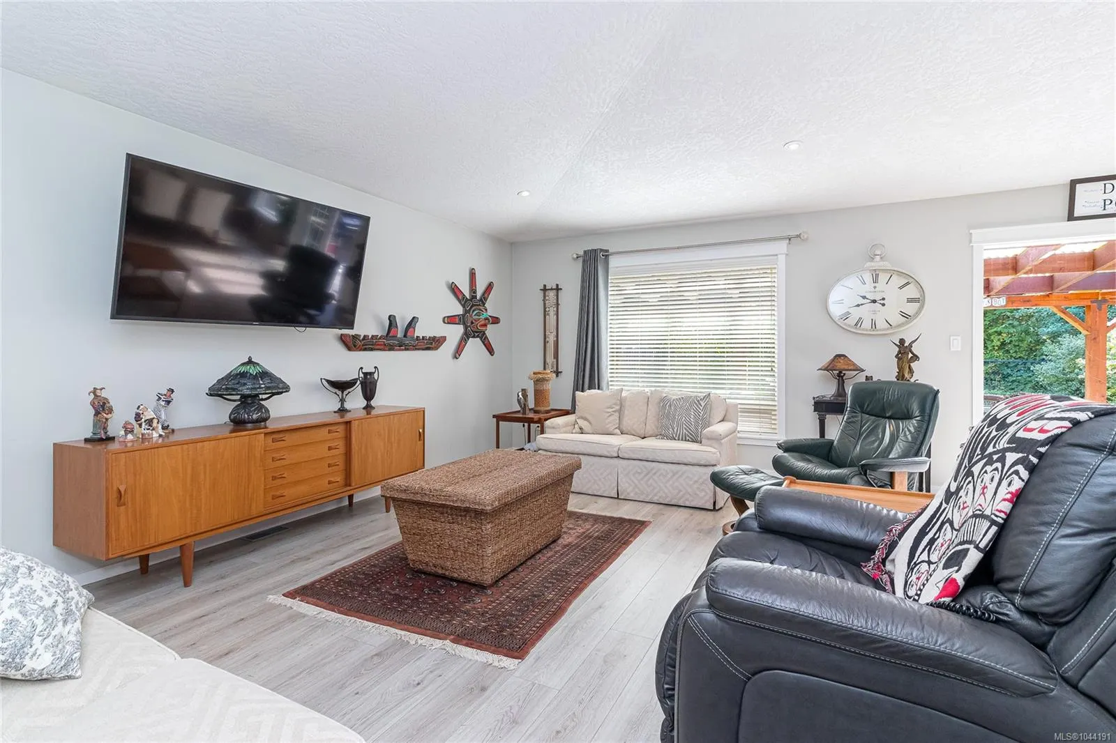 7586 Tetayut Rd