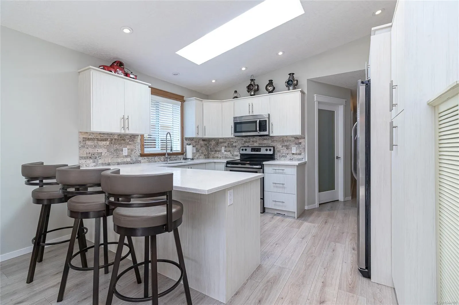 7586 Tetayut Rd