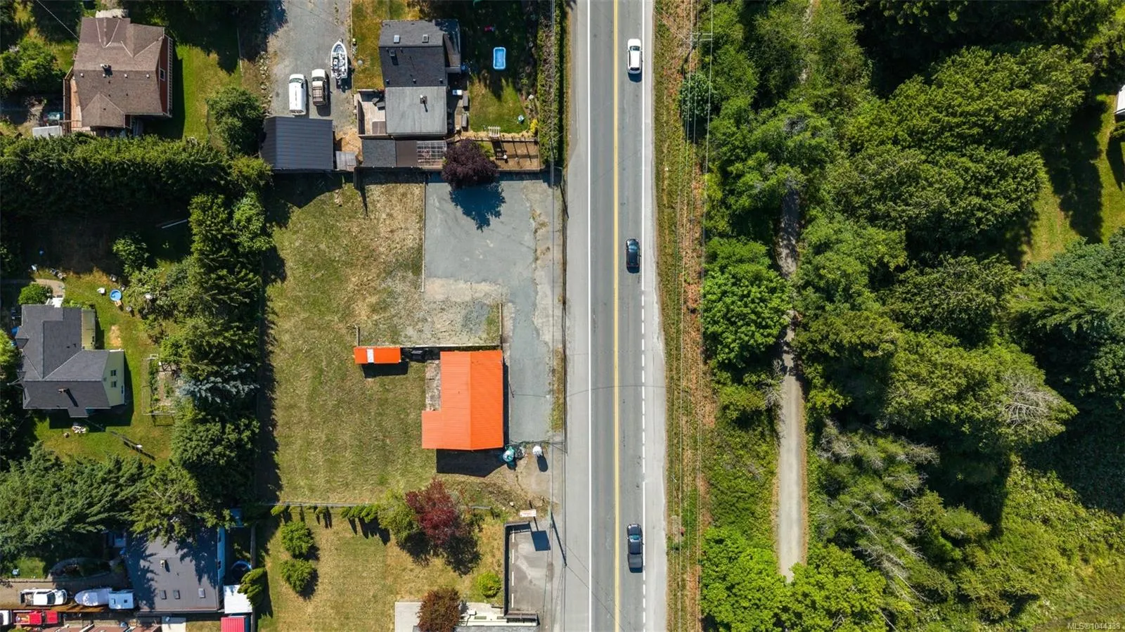 5723 Sooke Rd