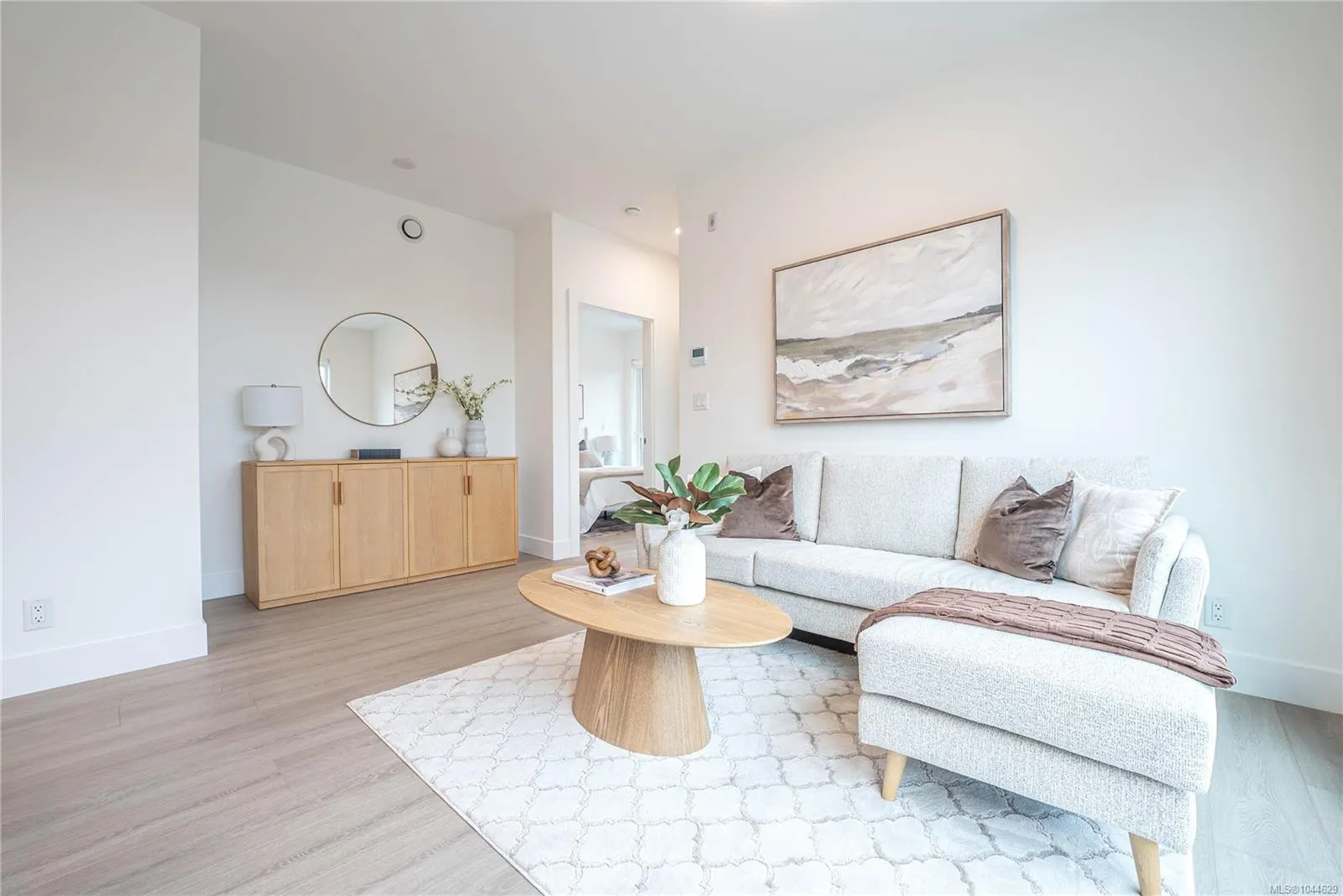 258 Helmcken Rd