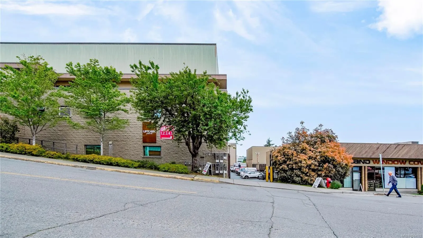 601 Boleskine Rd