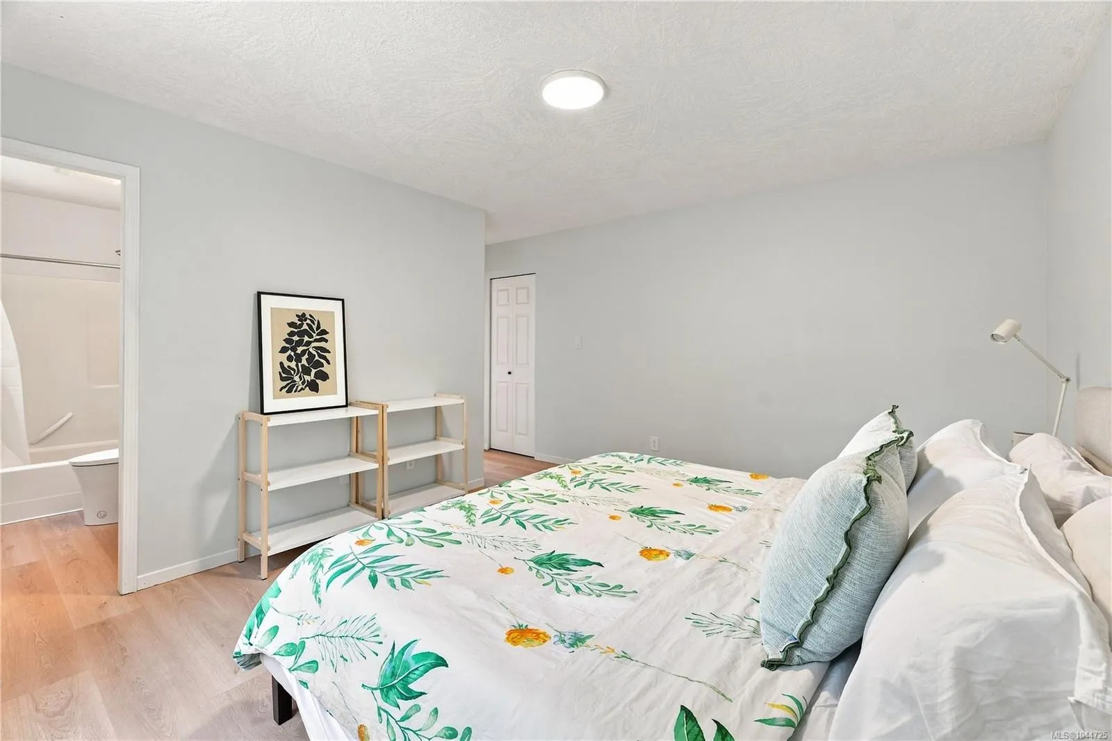 7806 Dalrae Pl
