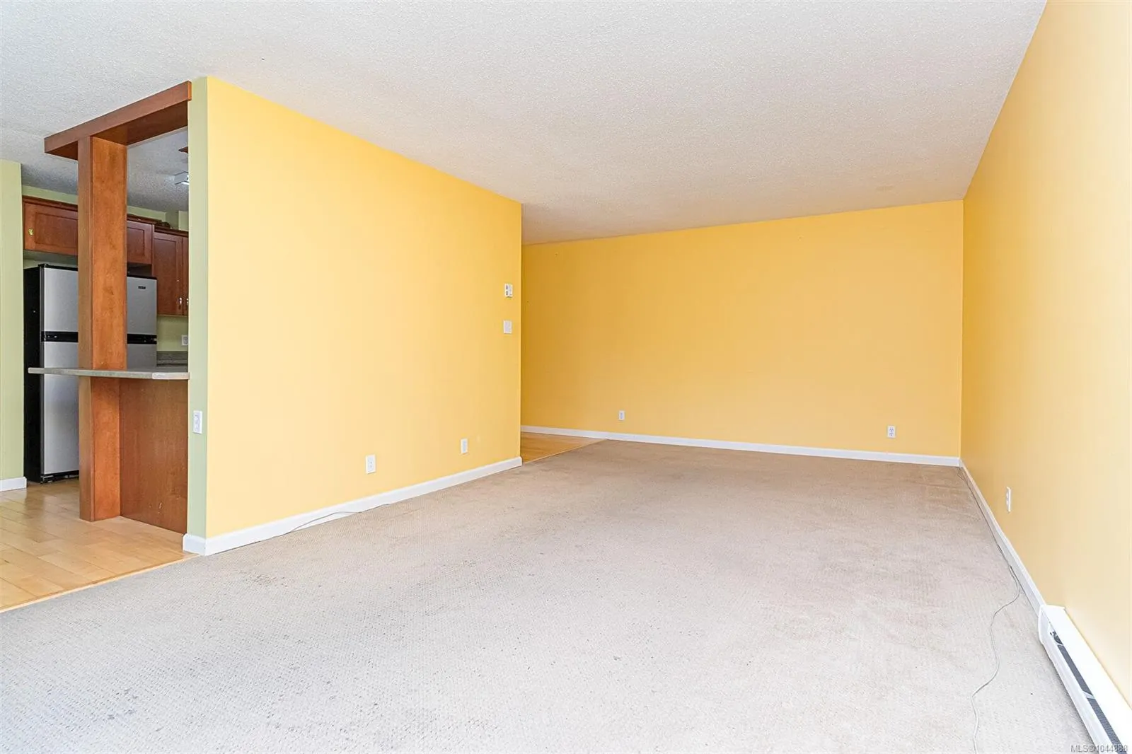 853 Selkirk Ave