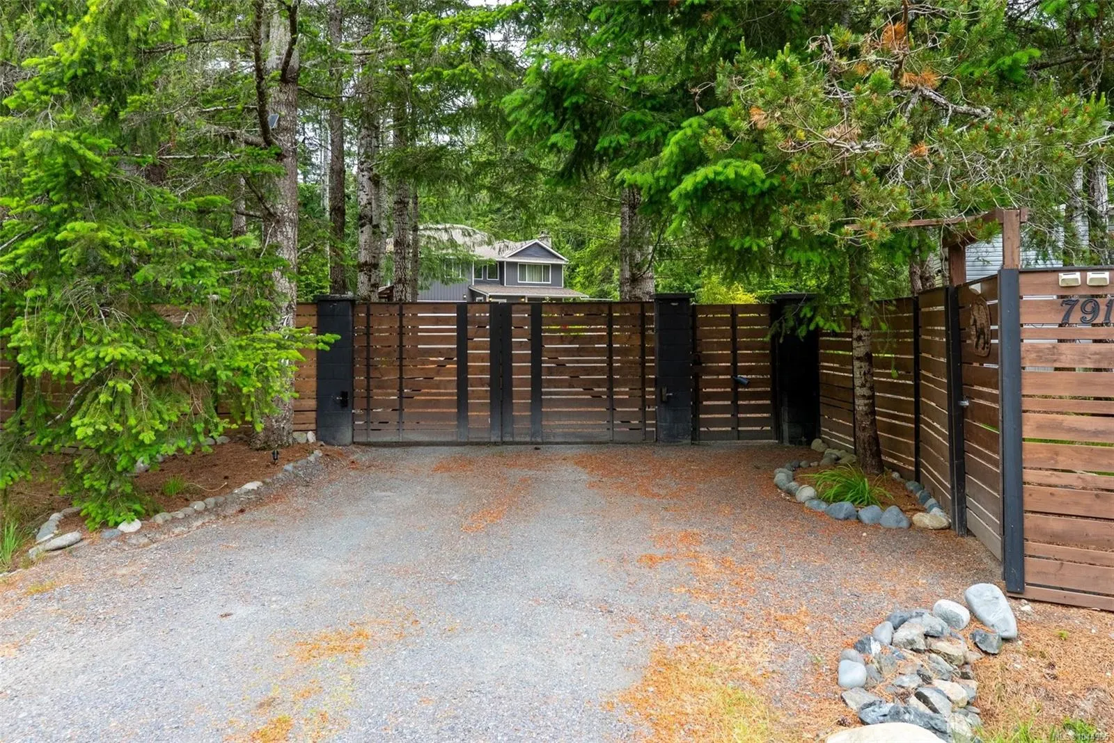 7910 Tugwell Rd