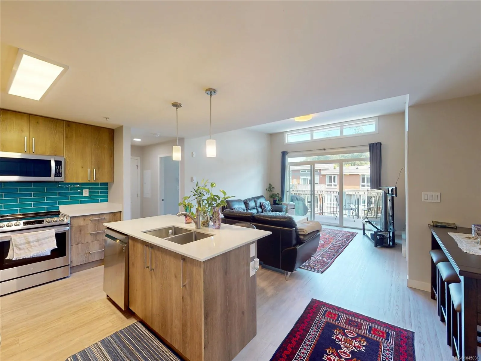 110 Presley Pl