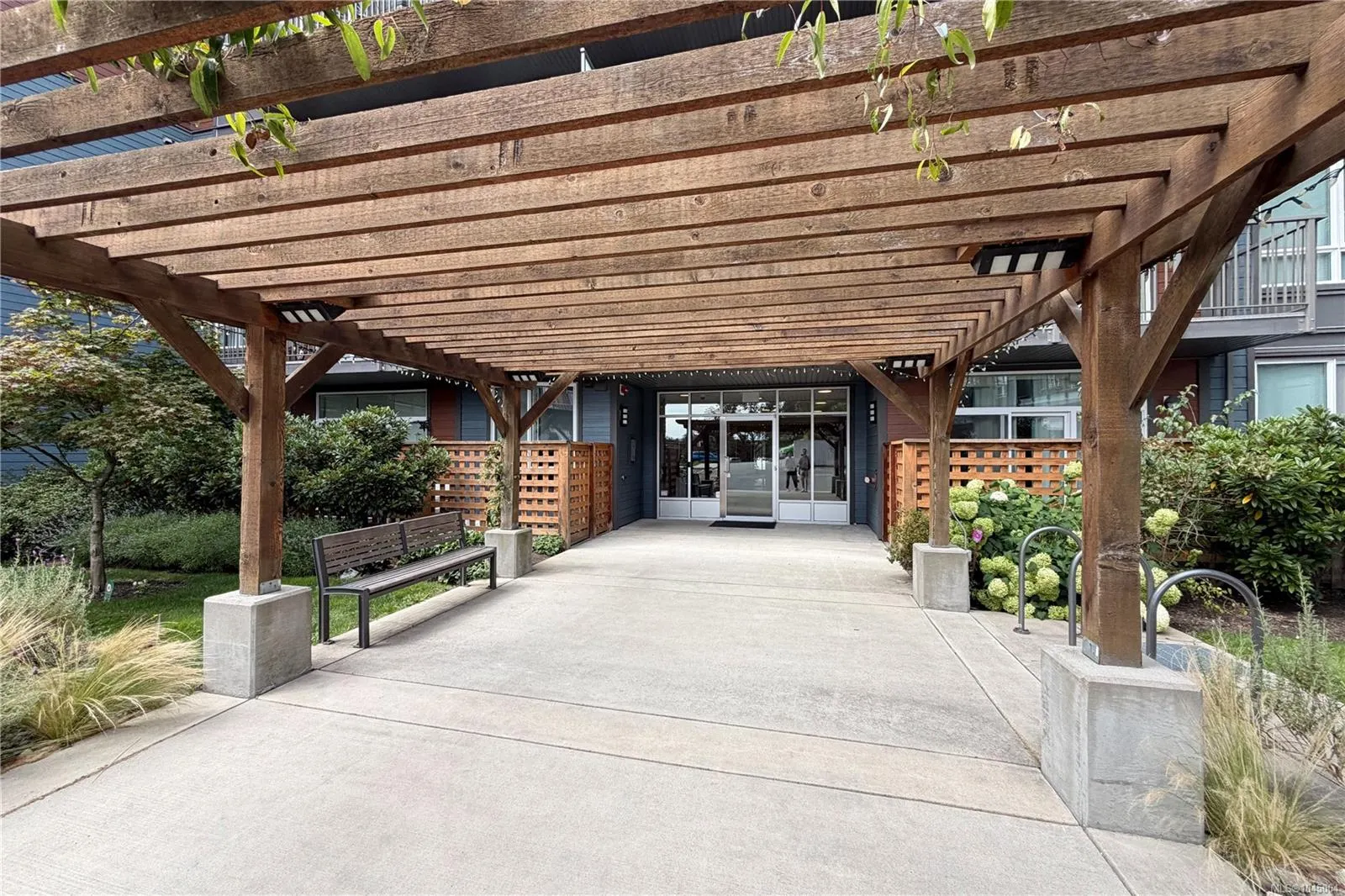 110 Presley Pl