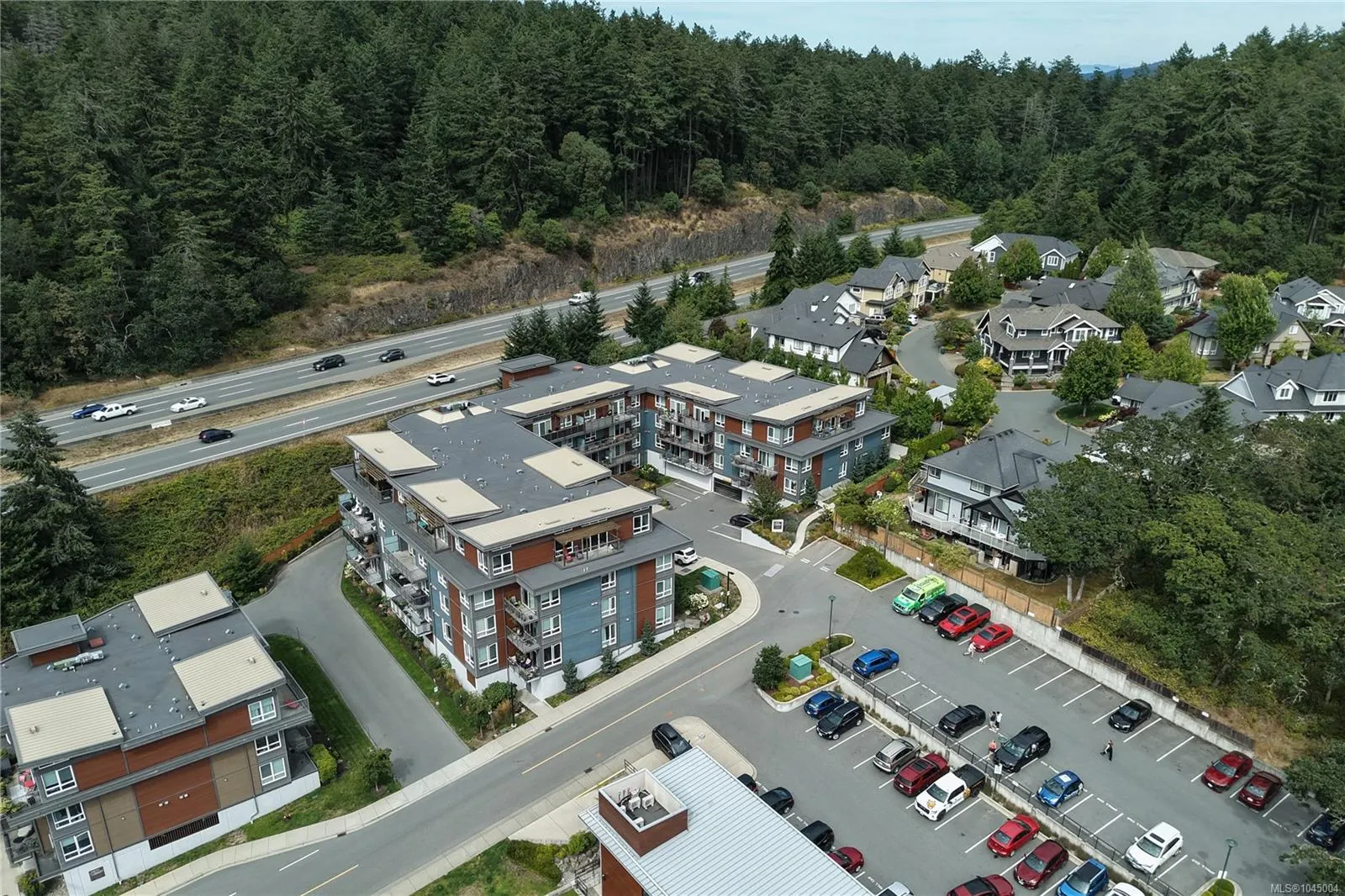 110 Presley Pl