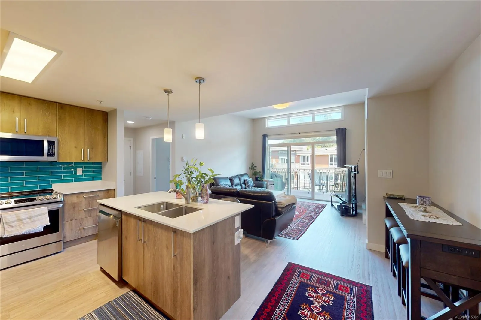 110 Presley Pl