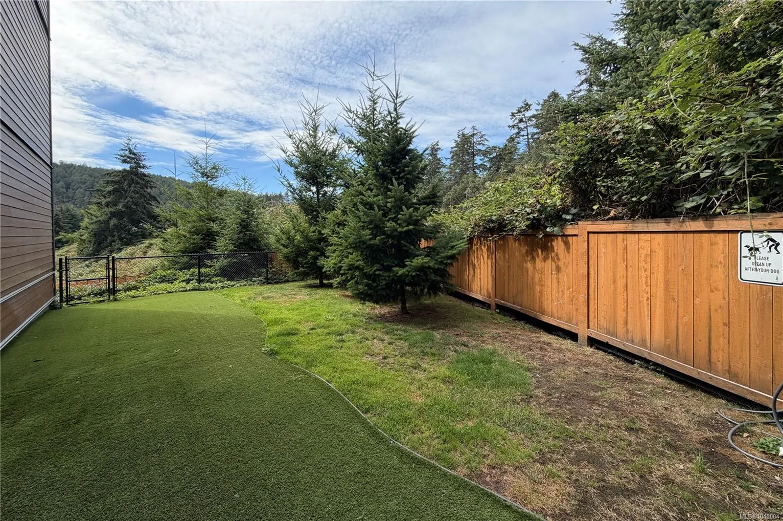 110 Presley Pl