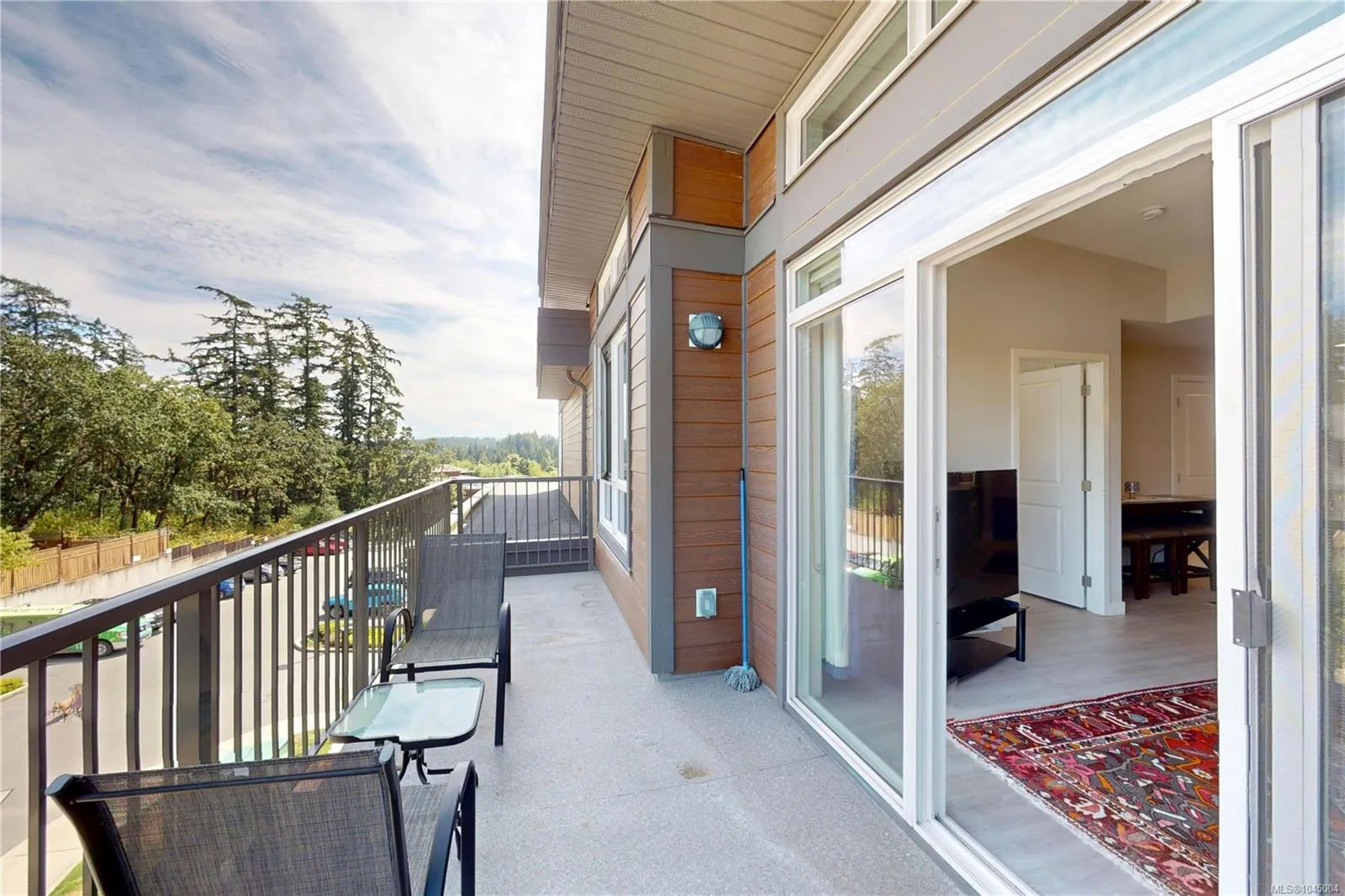 110 Presley Pl
