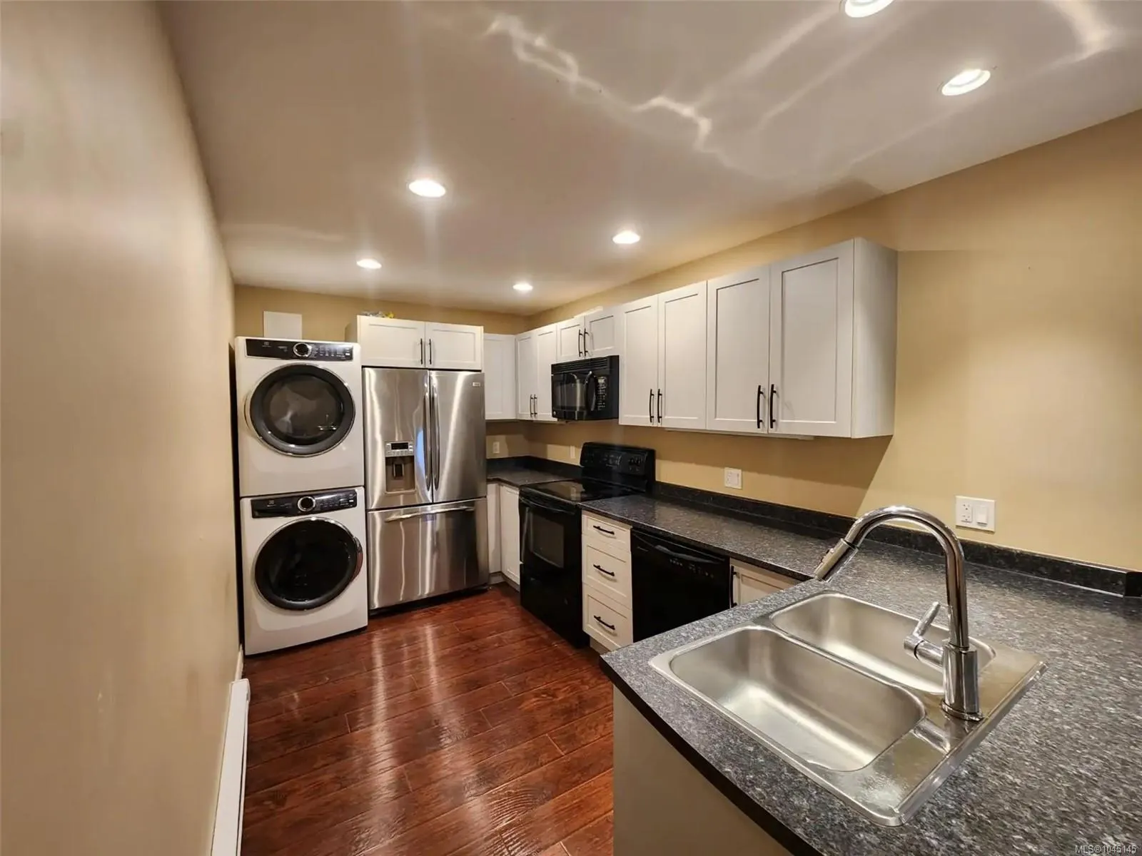 2399 Caffery Pl