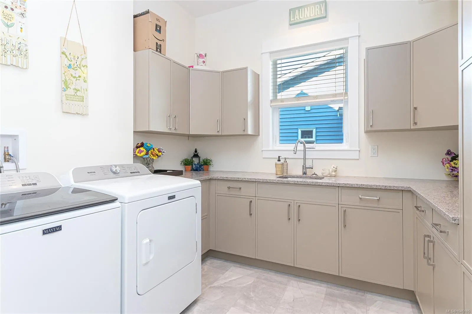 2104 Colinwood Rd