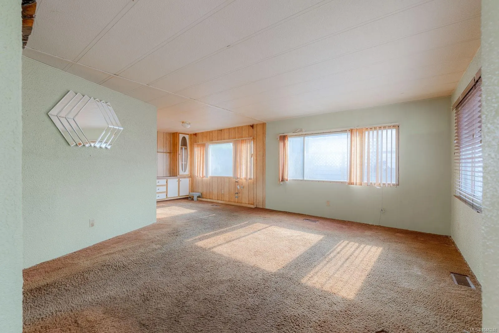 158 Cooper Rd