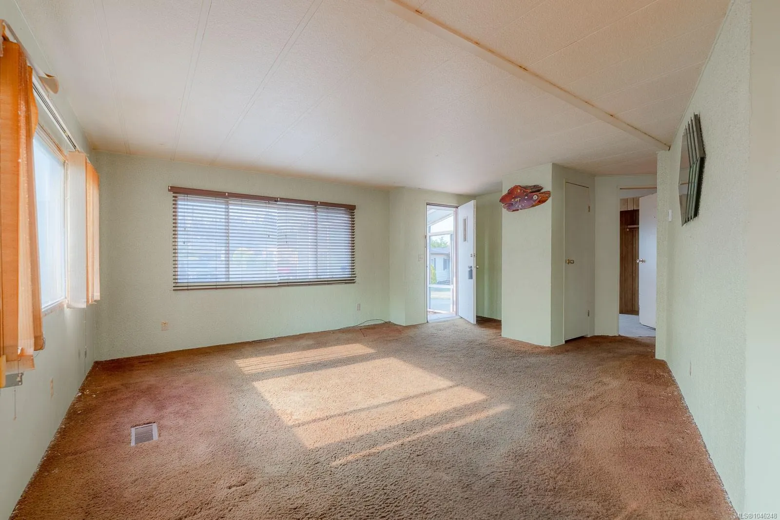 158 Cooper Rd