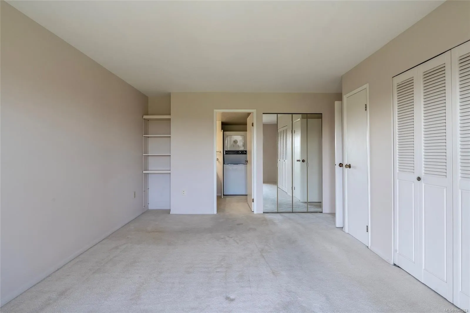 2323 Hamiota St