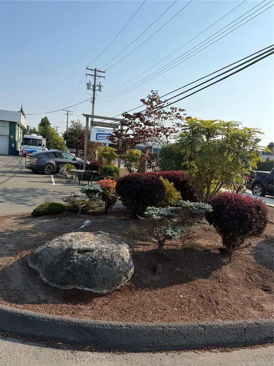 10025 Galaran Rd