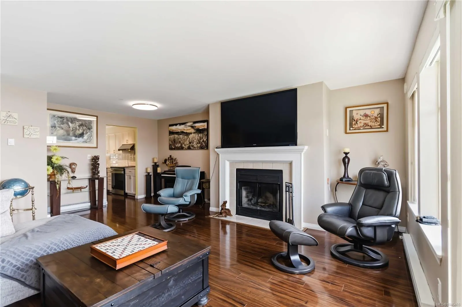 909 Admirals Rd