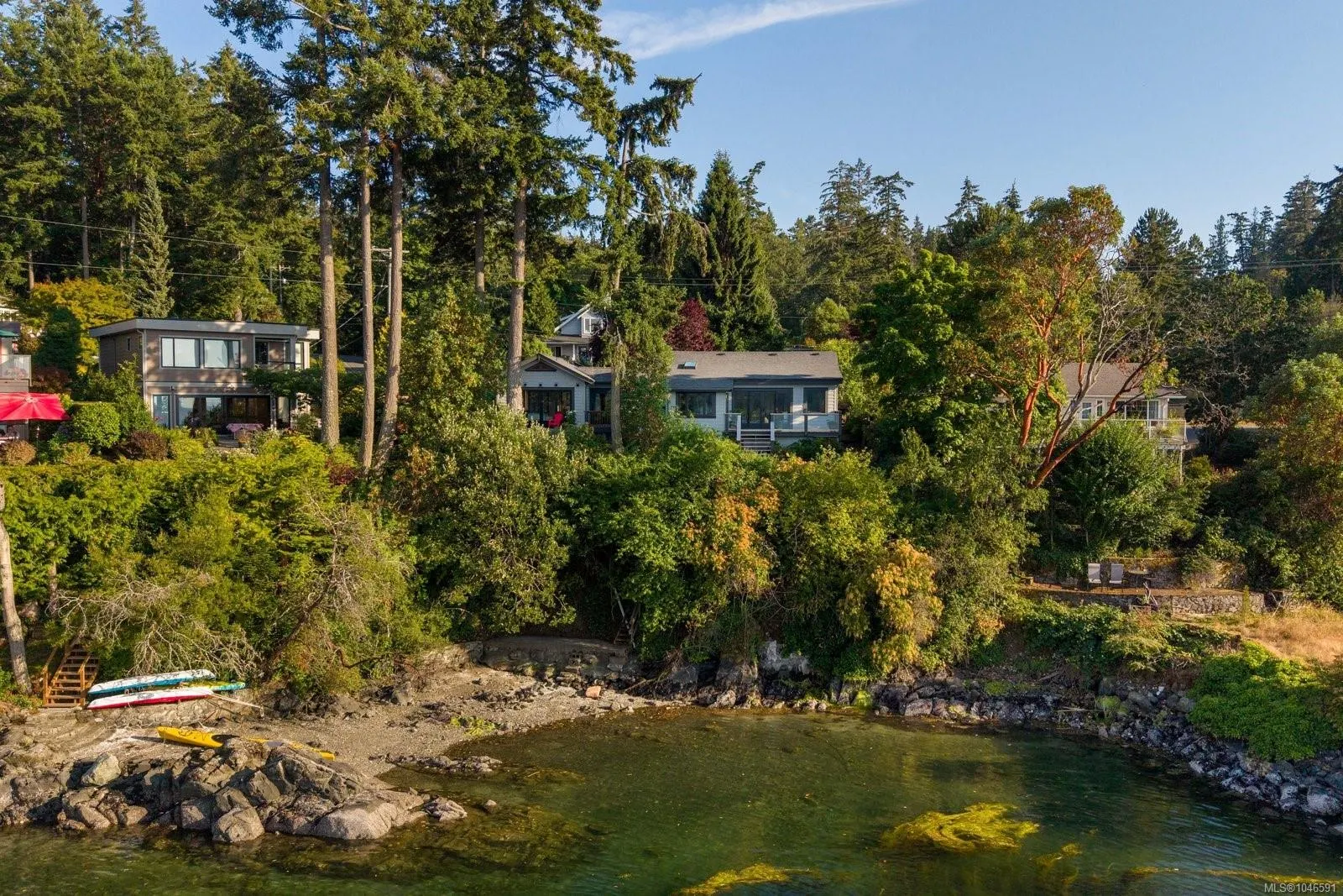 10994 Madrona Dr