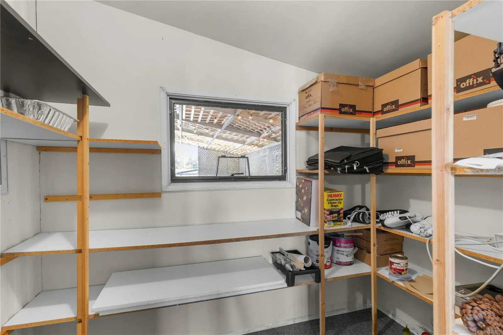 7701 Central Saanich Rd