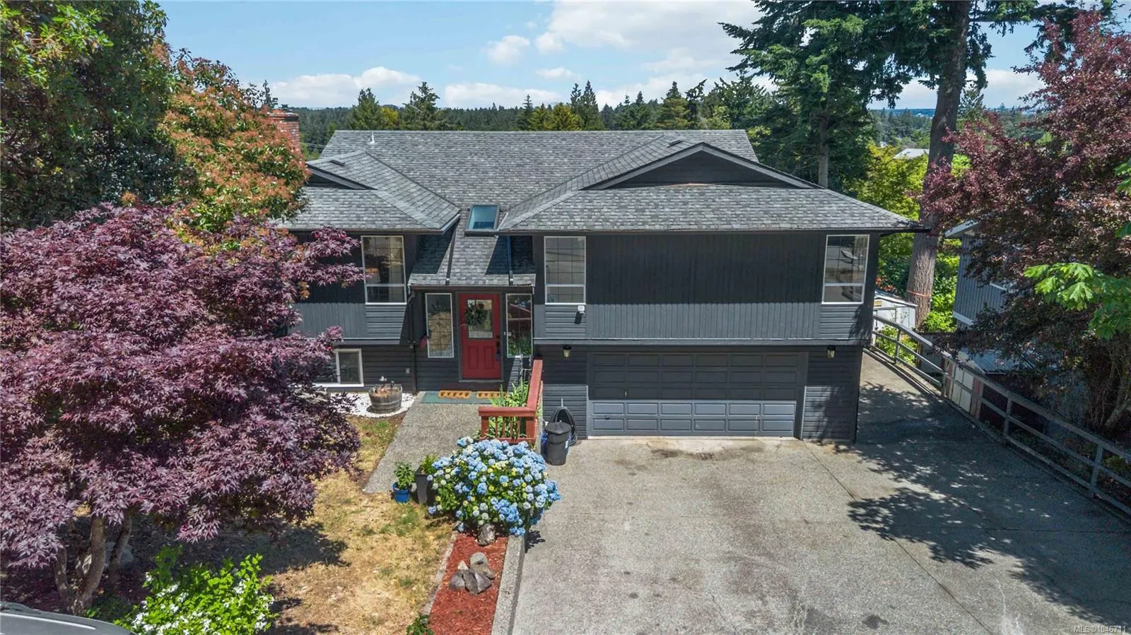 3389 Mary Anne Cres