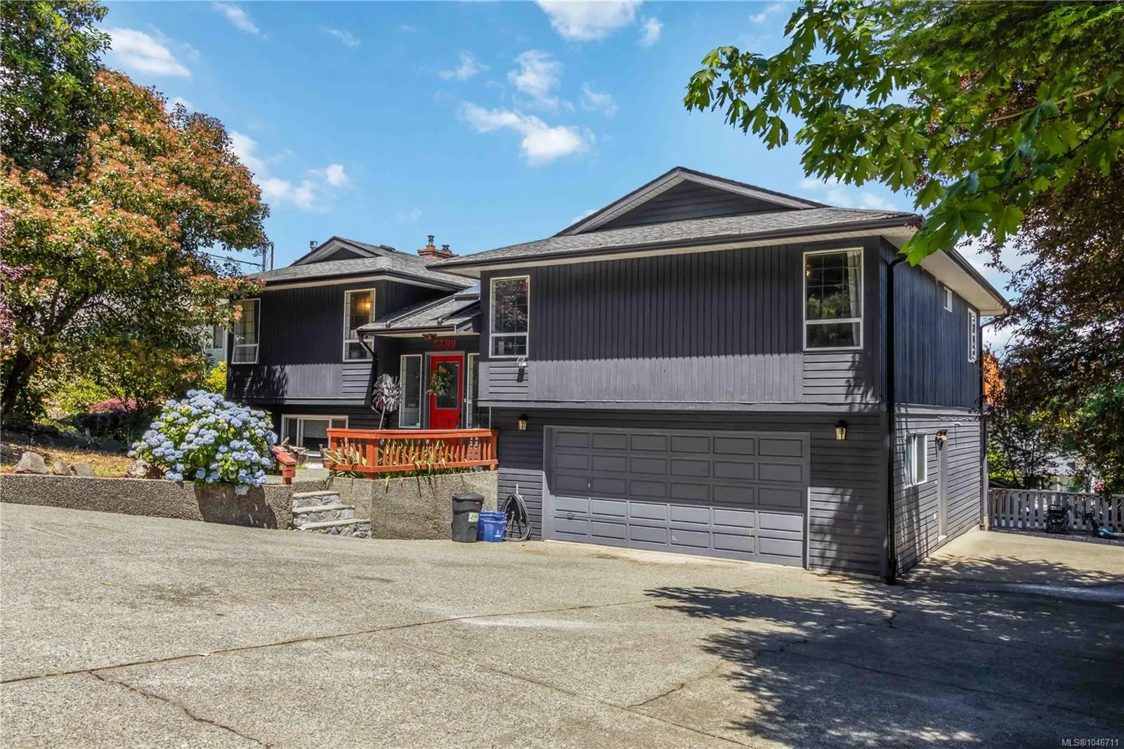 3389 Mary Anne Cres