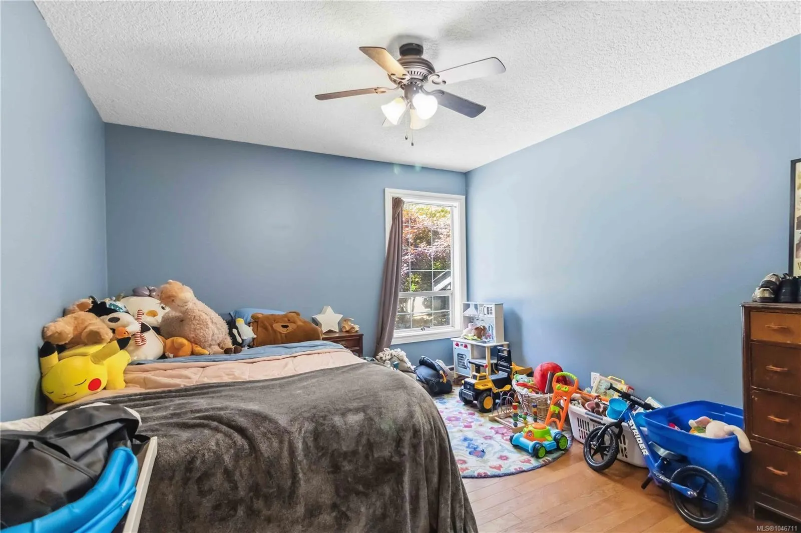 3389 Mary Anne Cres