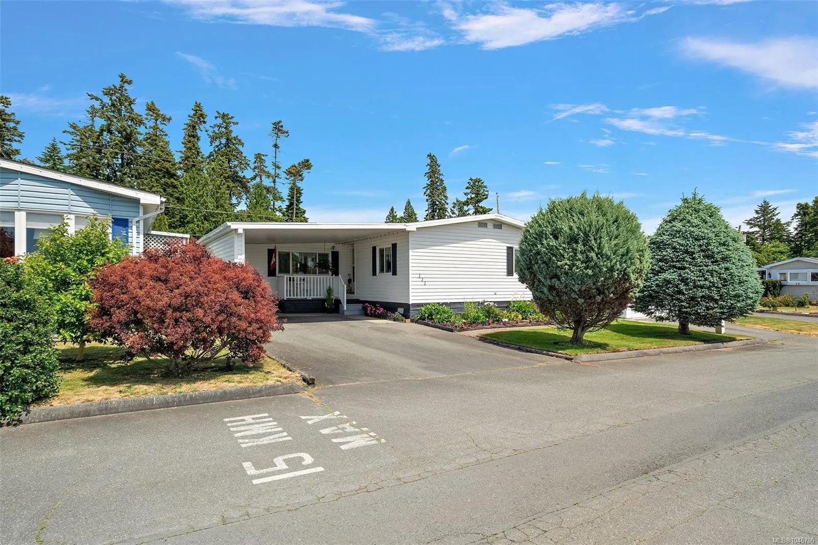 7701 Central Saanich Rd