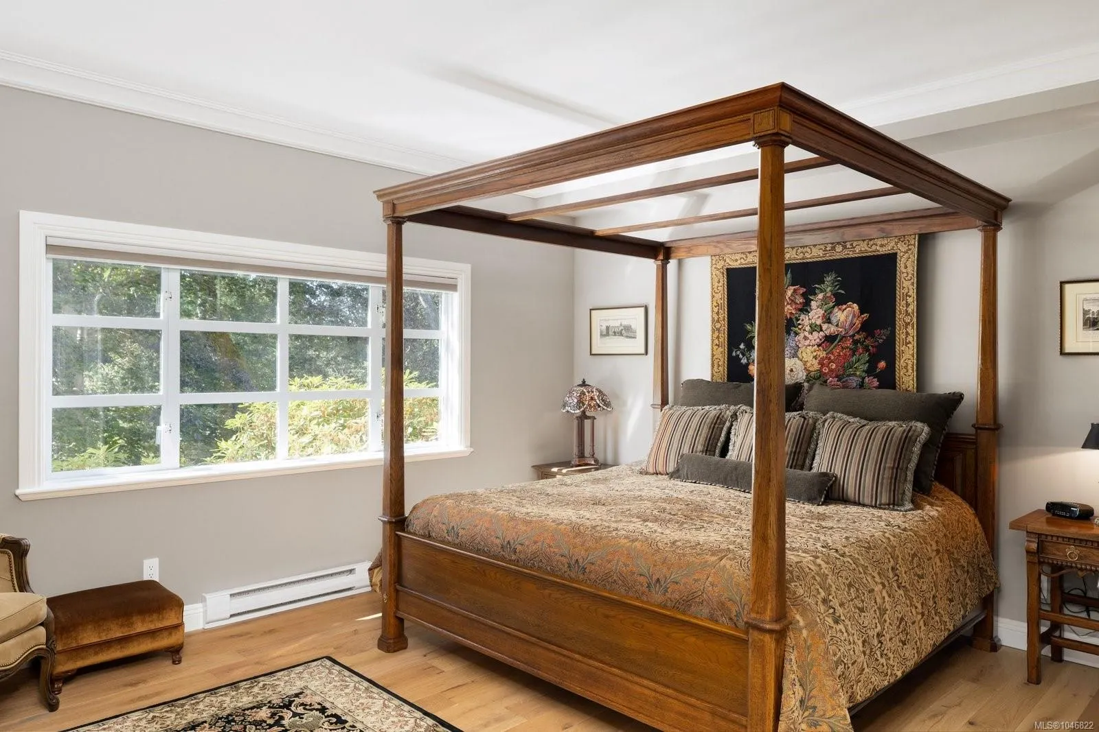 2277 Oak Bay Ave
