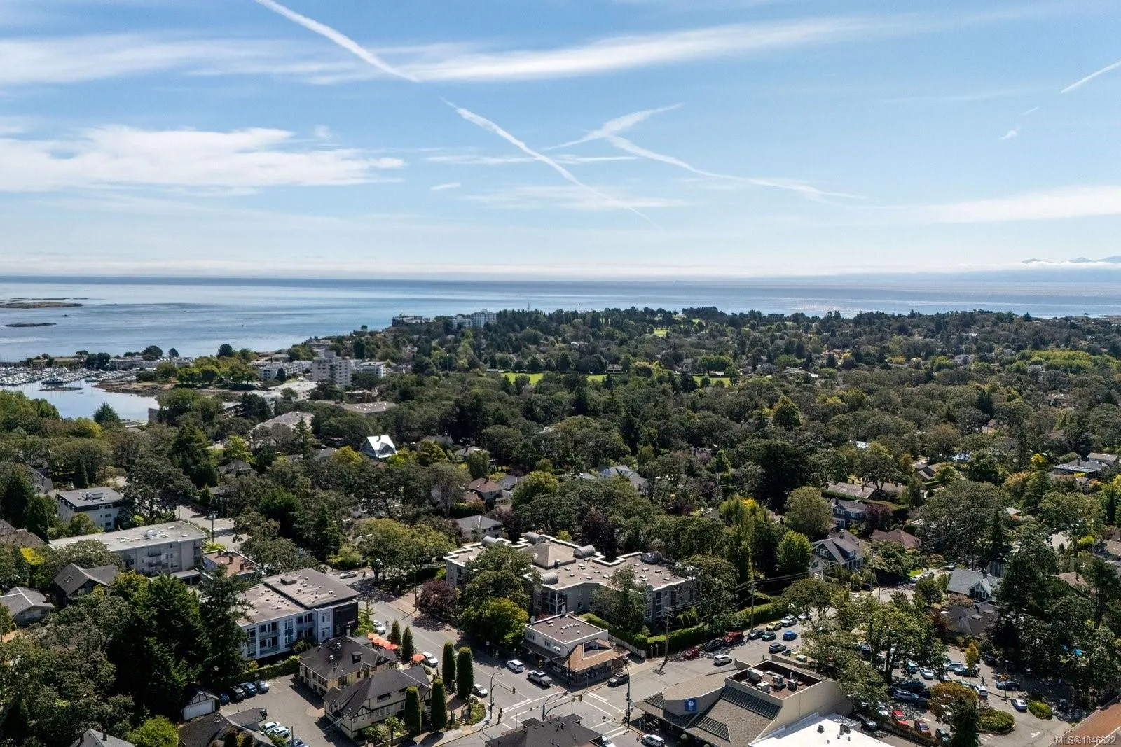 2277 Oak Bay Ave